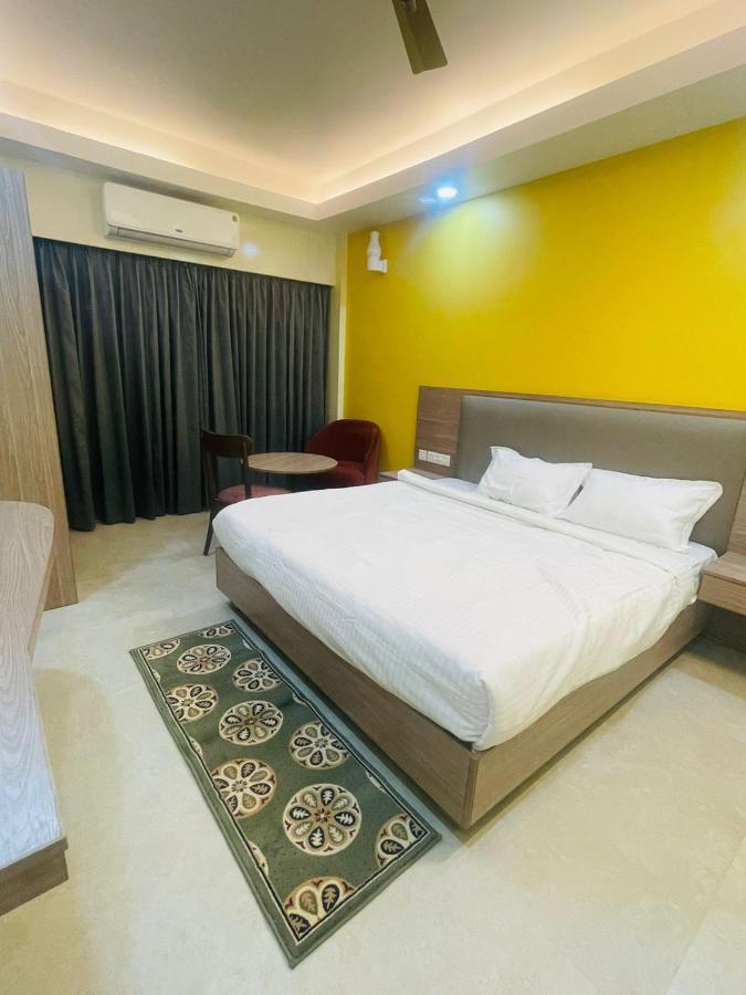 Royal Beach International Purí Exteriér fotografie