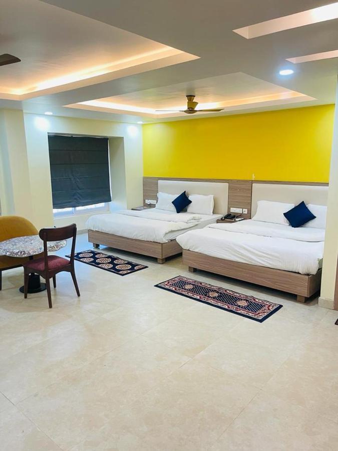 Royal Beach International Purí Exteriér fotografie