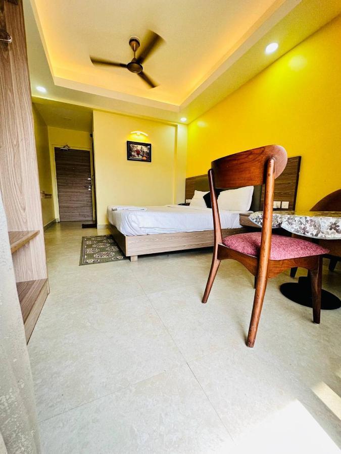 Royal Beach International Purí Exteriér fotografie