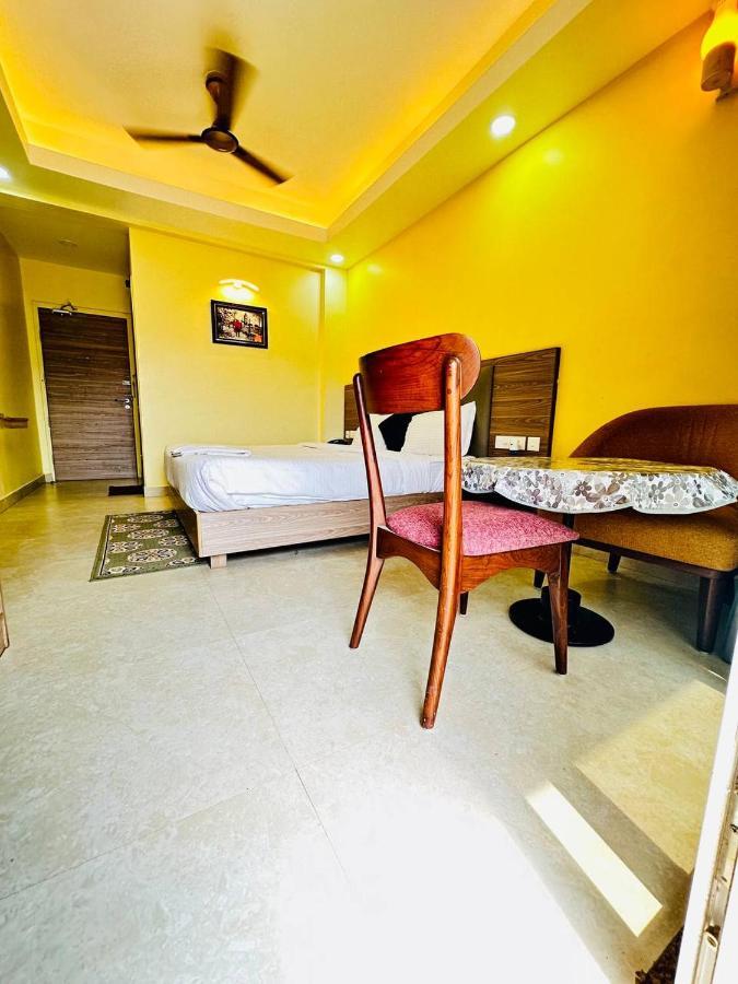 Royal Beach International Purí Exteriér fotografie